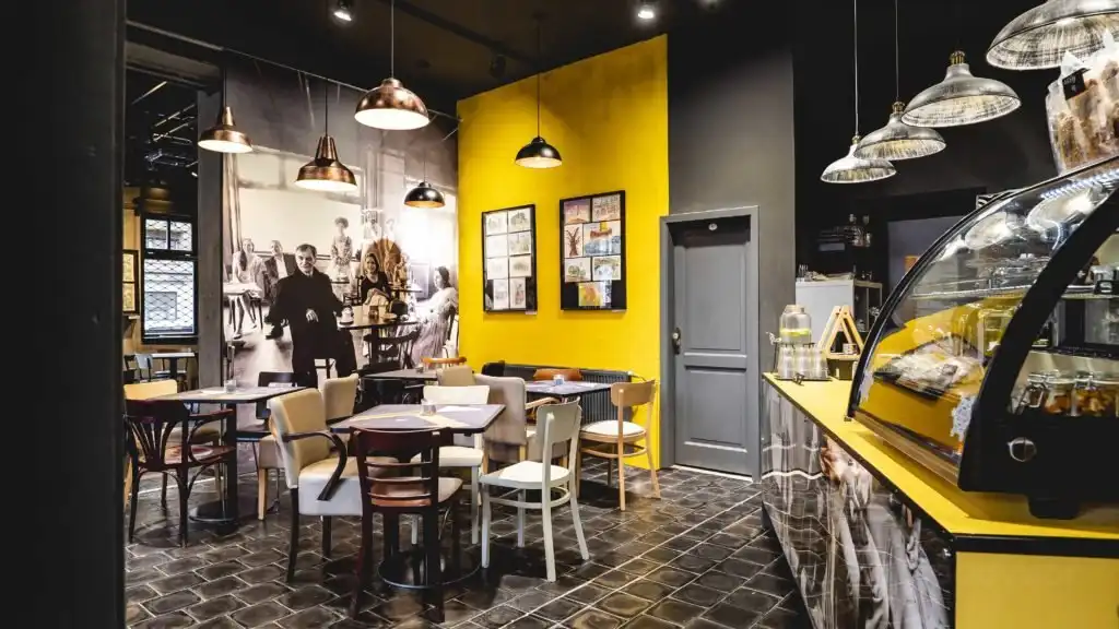 Hotels near Dejvice Theater