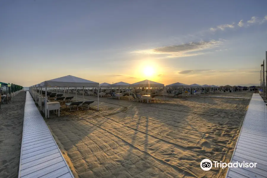 Bagno Brunella e Ada Beach