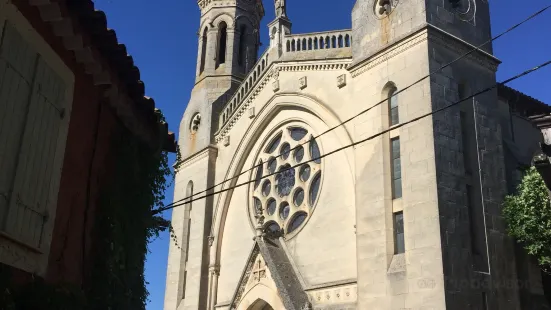 L'Eglise Notre Dame De Nazareth