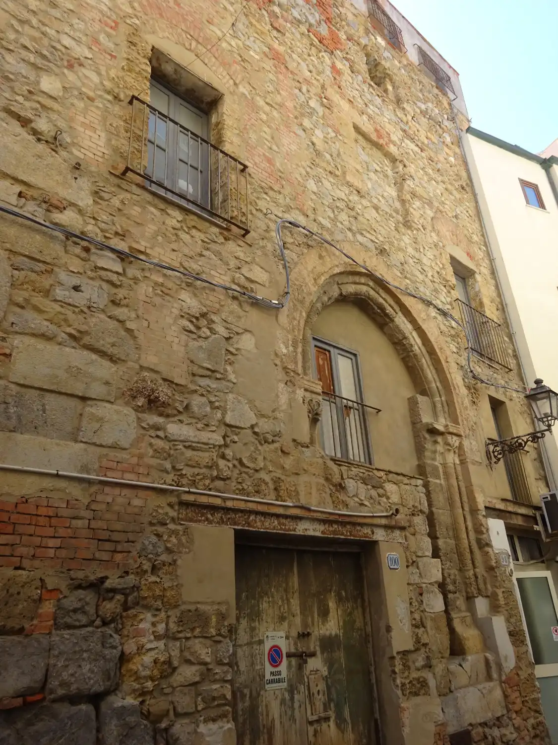 Hotel in zona Chiesa di san Giorgio e San Leonardo o della Badiola