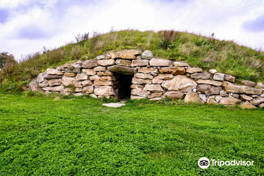 The Long Barrow at All Cannings