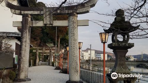 伊萬裡神社