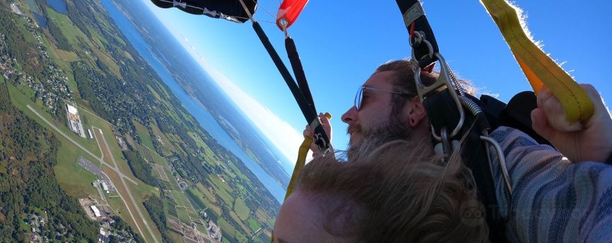 Skydive Newport