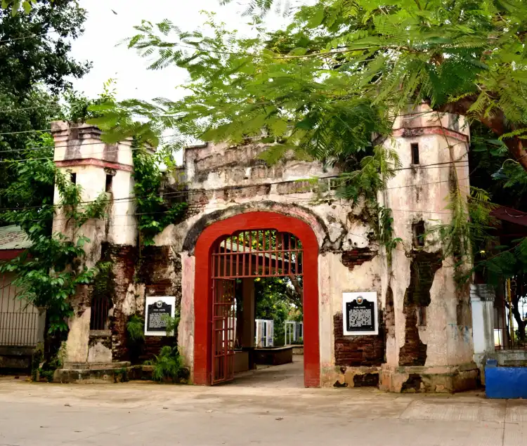 Hotels near Plaza Cuartel