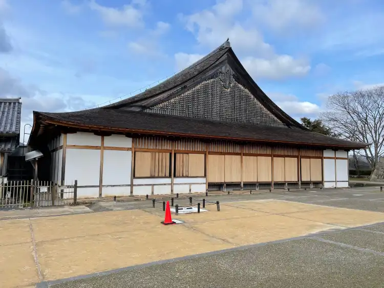 Hotels near Sasayama Castle Oshoin