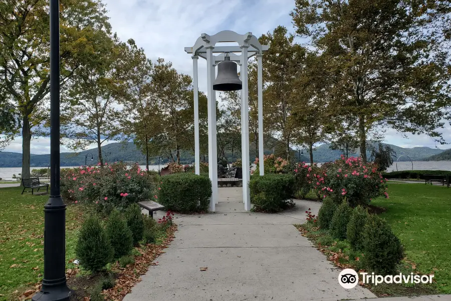 Peekskill Landing Park