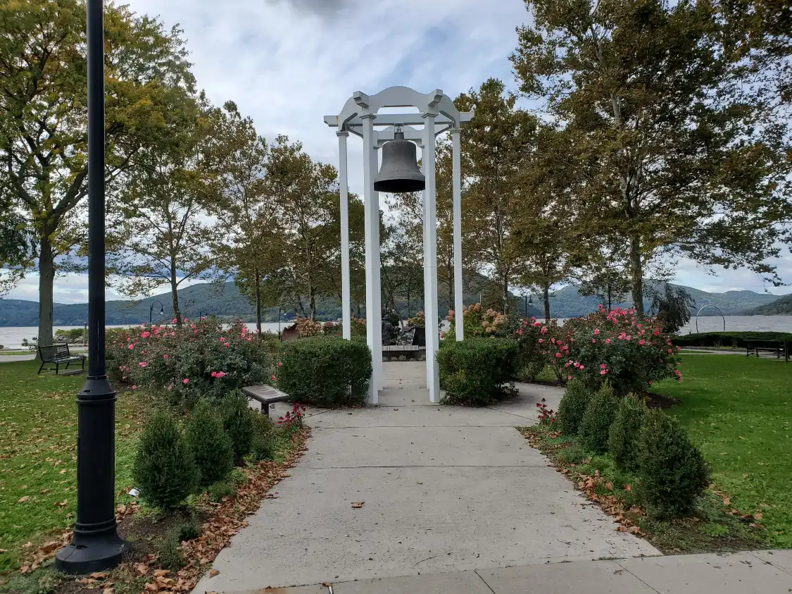 Peekskill Landing Park附近的飯店