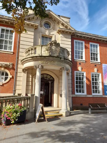 Worthing Museum and Art Gallery