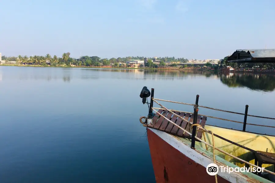 Unakal Lake