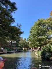 GO RIO San Antonio River Cruises