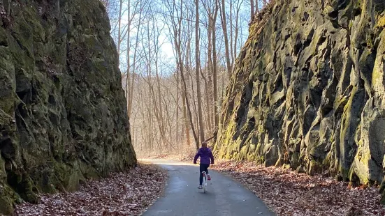 Blackhand Gorge State Nature Preserve