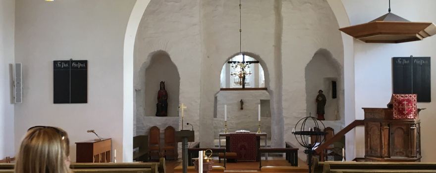 Dønnes Church
