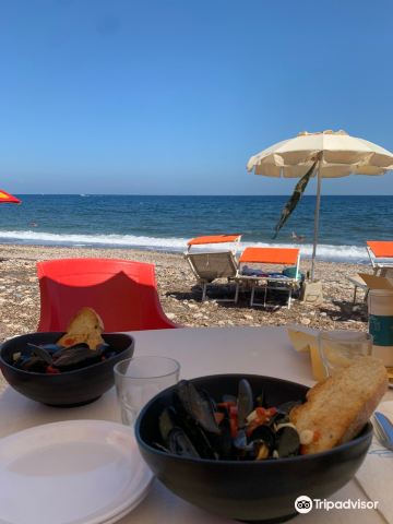Topinetti Beach