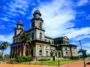 Antigua Catedral de Managua