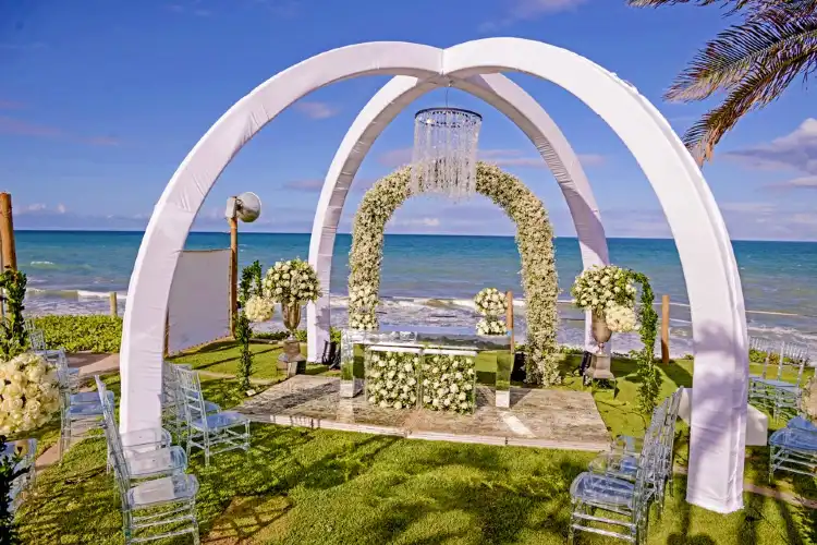 Golden Tulip Hotels in Natal