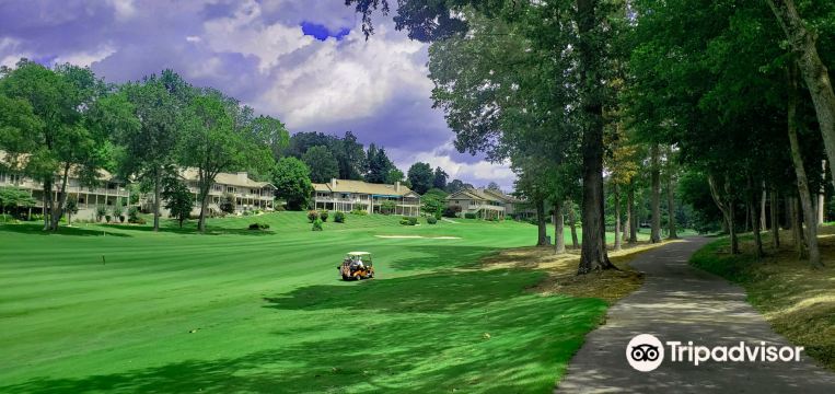 Things to Do in Tellico Village in 2024 Top Attractions, Local Food, Hotels & Travel Tips