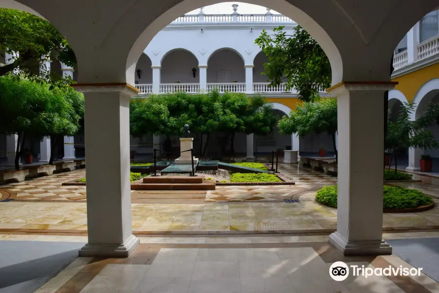 Claustro de la Merced Mausoleo de Garcia Marquez