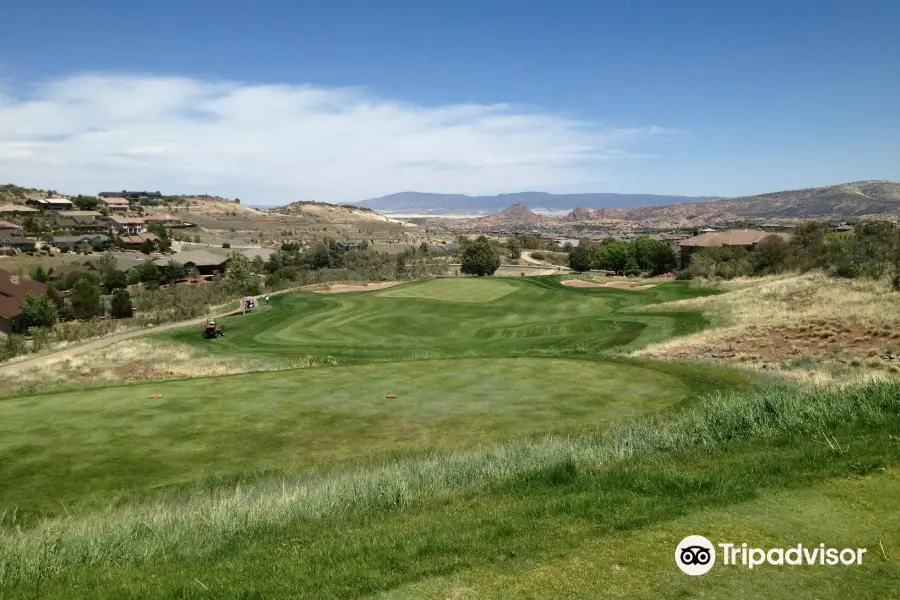 The Club at Prescott Lakes