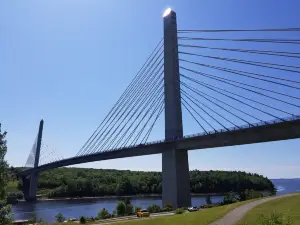 Fort Knox and Penobscot Narrows Observatory