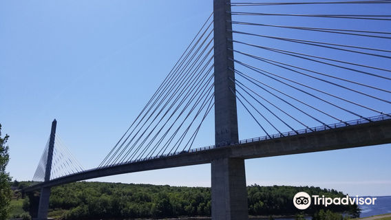 Fort Knox and Penobscot Narrows Observatory