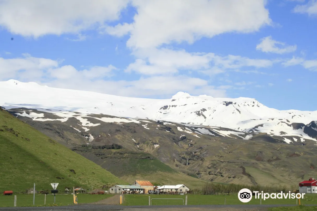 3_Easy Iceland