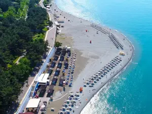 Пляж Сады Морей