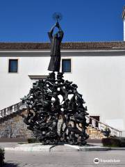 Monumento a Padre Pio