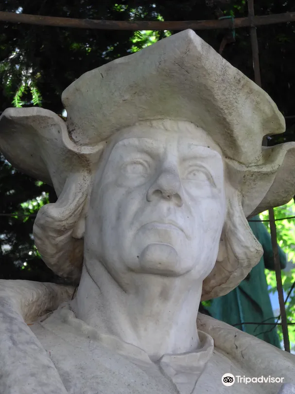 5_Statue of Lodewijk Van Bodeghem