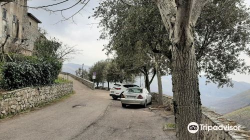 Le Mura del Borgo di Campodimele