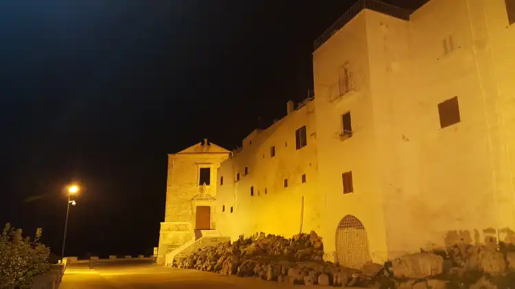 Hotels near Chiesa di Santa Maria della Stella