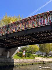 Ponte Lacos de Amizade