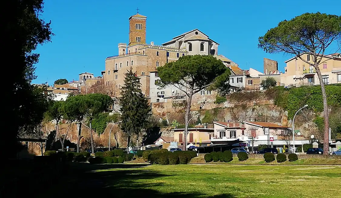 Hotels near Parco naturale regionale dell'antichissima citta di Sutri