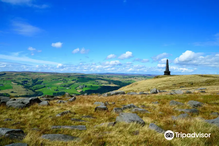 Stoodley Pike