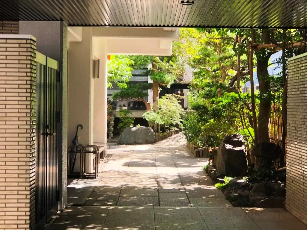 Hotels near Chokyo-ji Temple