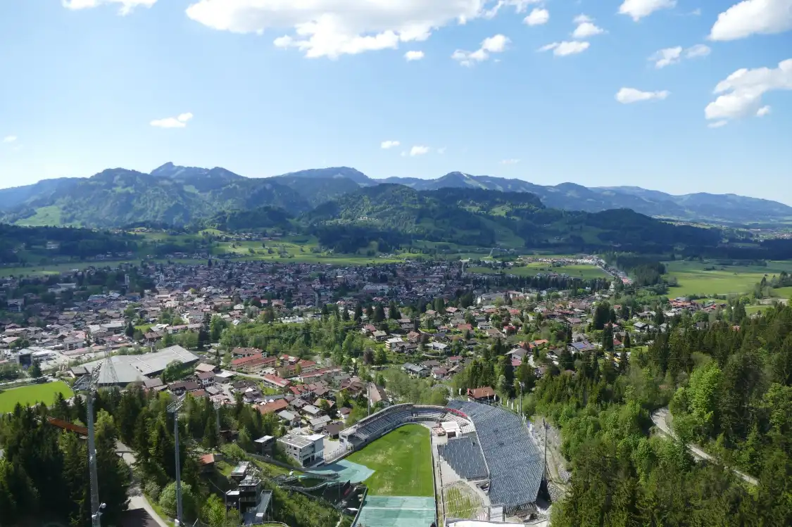 Hotels near Audi Arena