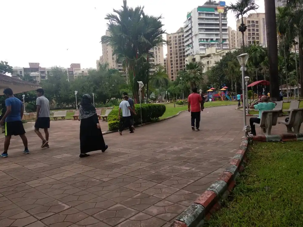 Hôtels à proximité de : MCGM Garden Oshiwara