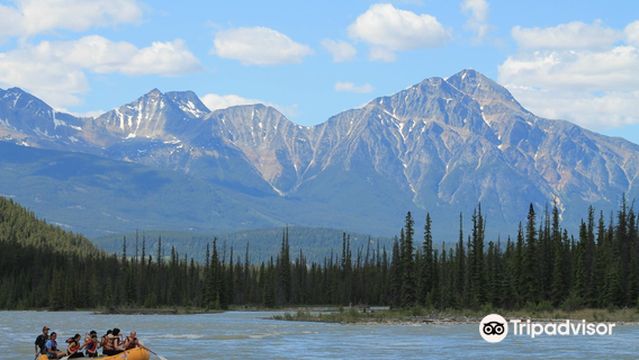 Jasper's Whitewater Rafting Company