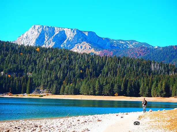 Crno Lake