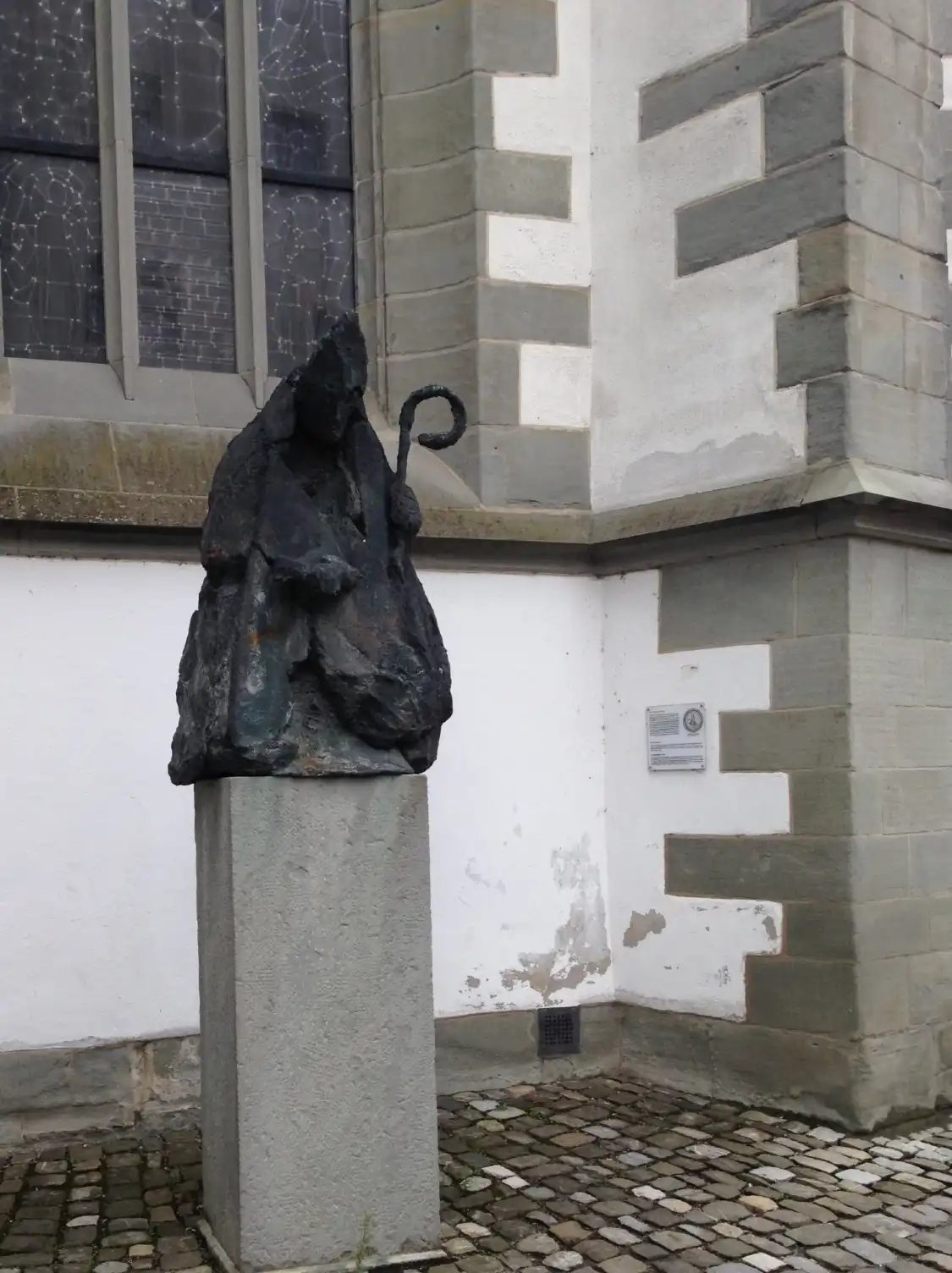 Hotels near St. Zeno Statue