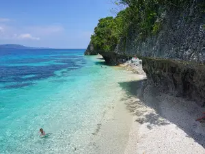 Tangkaan Beach