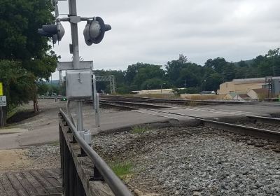 Irondale Train Watching Platform