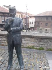 Estatua De Ken Follett