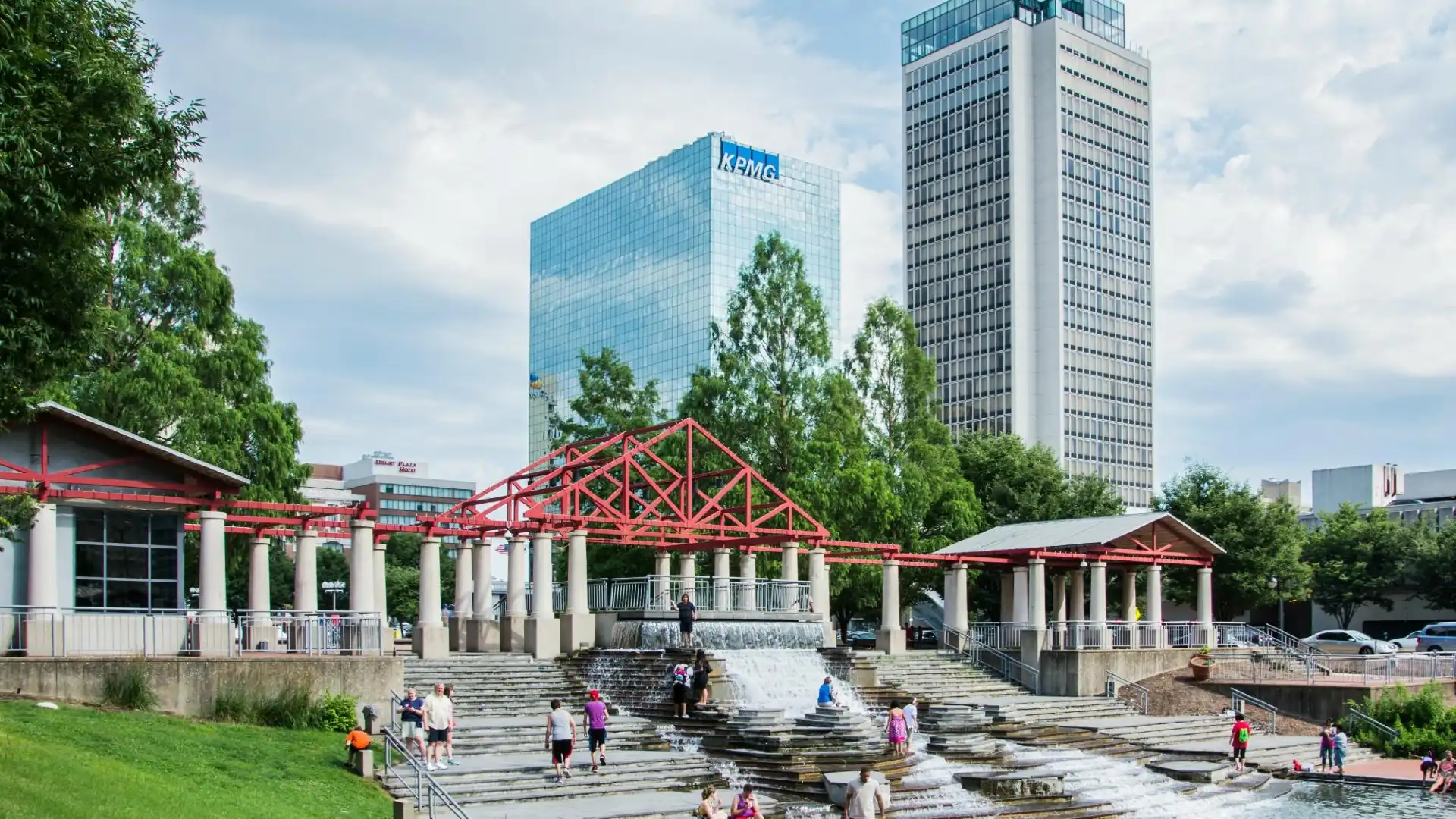 Hotels near Citygarden Sculpture Park
