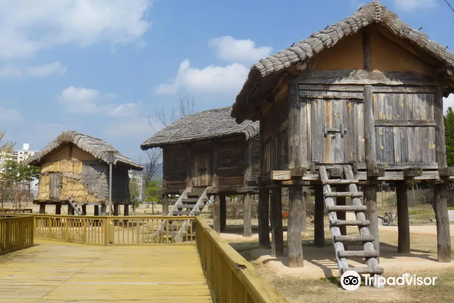 Bonghwangdong Historic Site