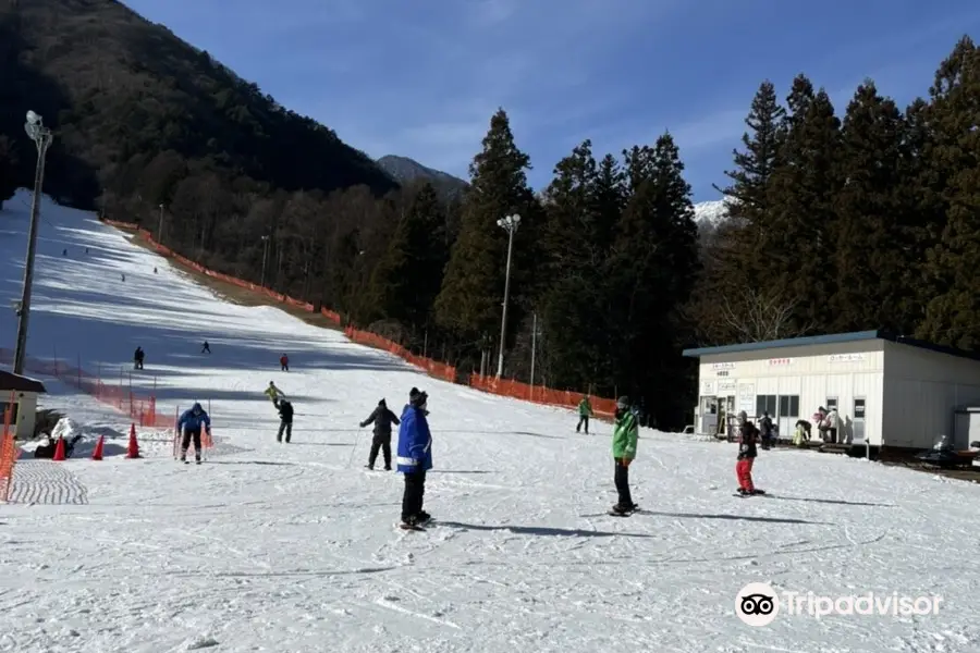 Komagane Kogen Skiing Ground