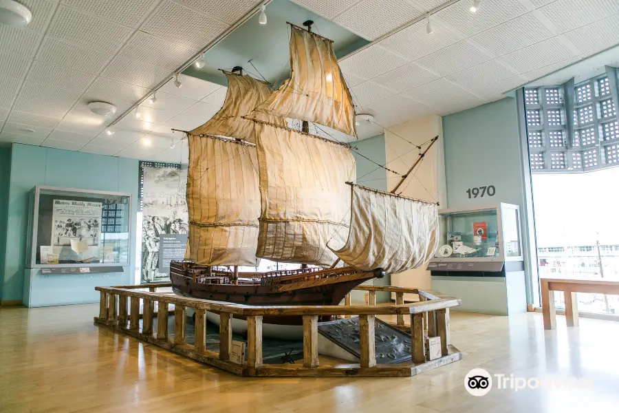 The Mayflower Museum and Plymouth Tourist Information Centre