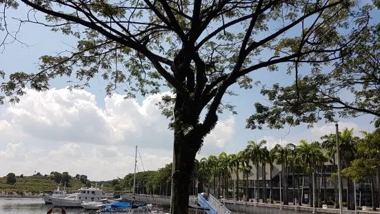 Puteri Harbour Satellite Clubhouse