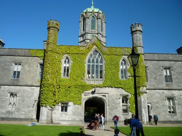 National University of Ireland-Galway (UCG)