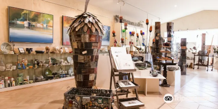 Town & Country Gallery