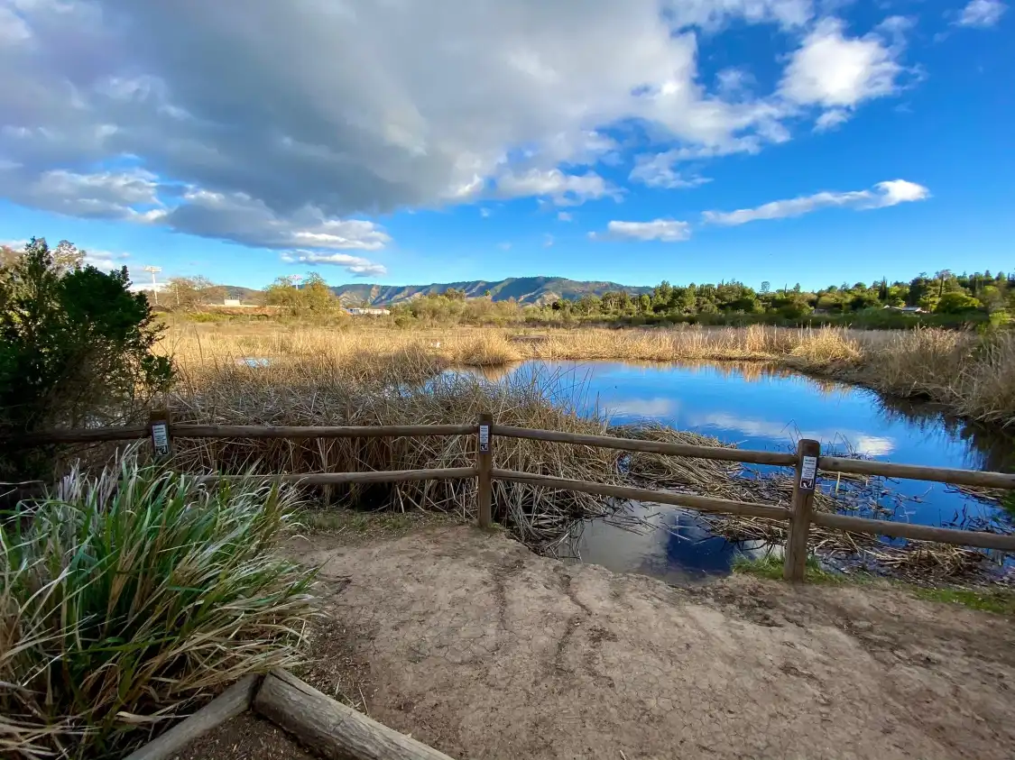 Hotels near Ojai Meadows Preserve - Hwy 33 Entrance